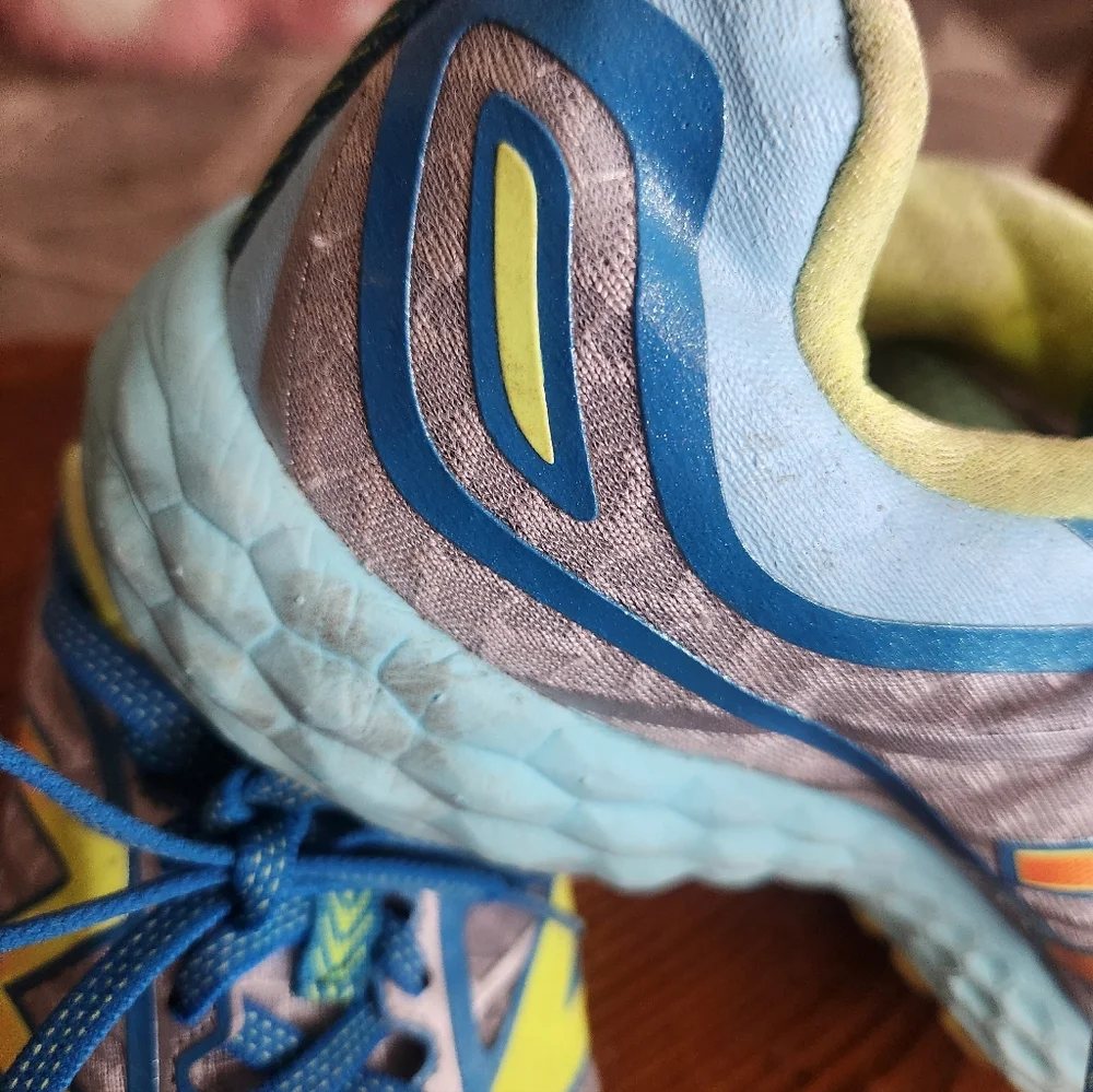 New Balance Teal and Yellow Athletic Running Sneakers